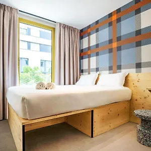 Easyhotel Euromed ** Marseille